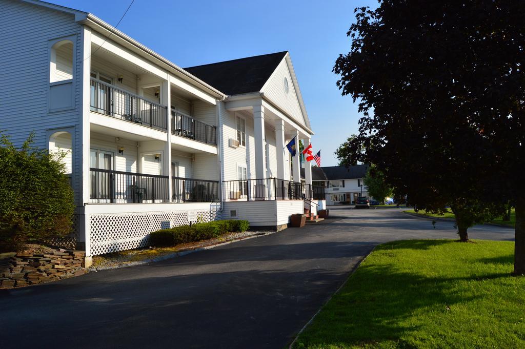New World Inn Barre Eksteriør bilde